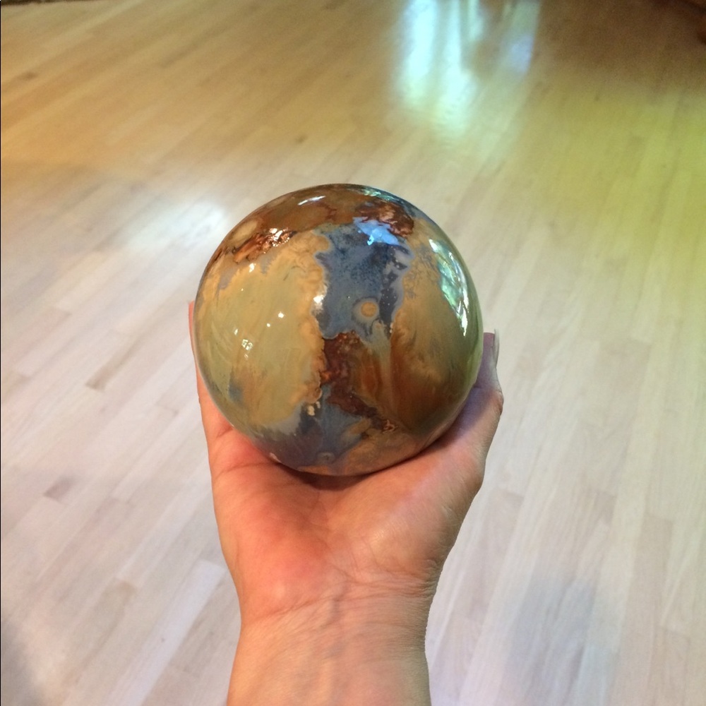 Ceramic orb - Picture 3 of 4